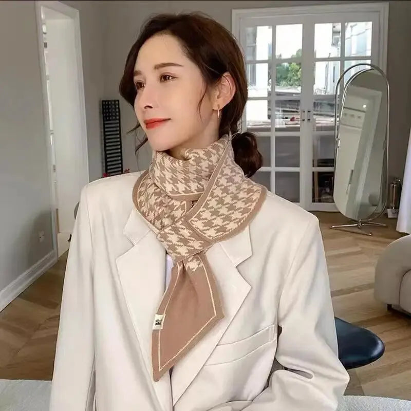Trendy Thick Knit Scarf