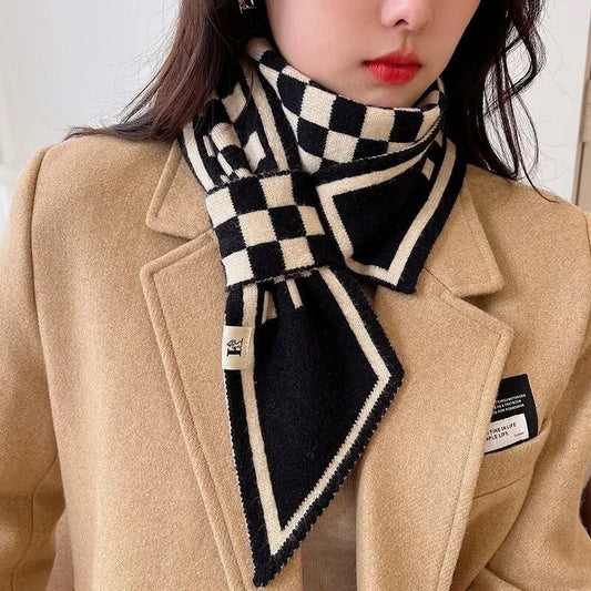Trendy Thick Knit Scarf